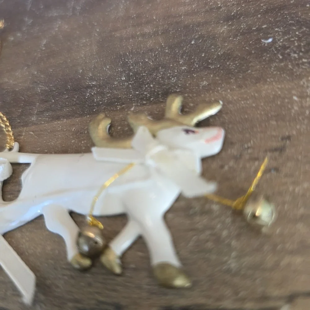 Santa Sleigh Christmas Ornament White‎ Gold Tone Bells Old Style Folk Art Metal